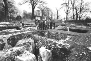 Ausgrabungen auf dem Burgberg im Jahr 1975 vor dem Neubau des Restaurants.